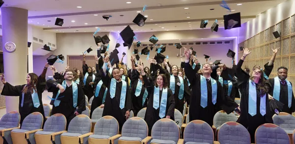 Remise des diplômes CESB Management et ITB 2025 - Dipômés